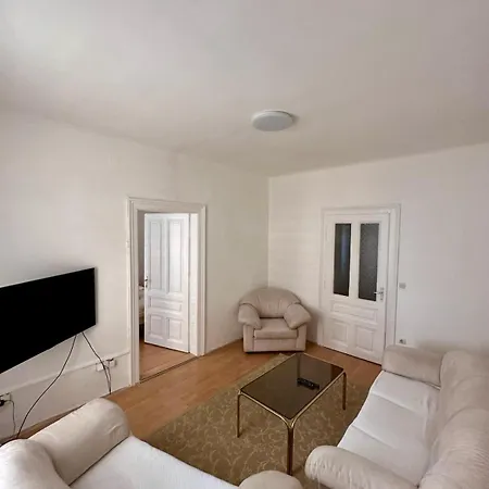 Apartament Silvias